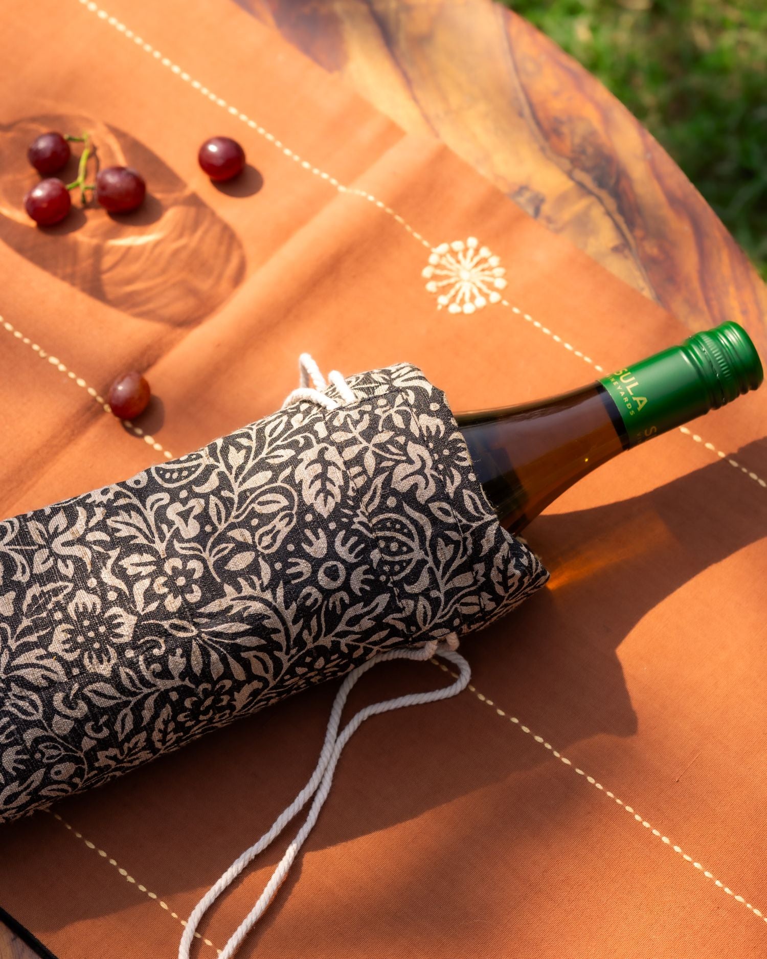 Premium Ghicha Silk Bottle Cover, Sustainable Wine Gift Packaging