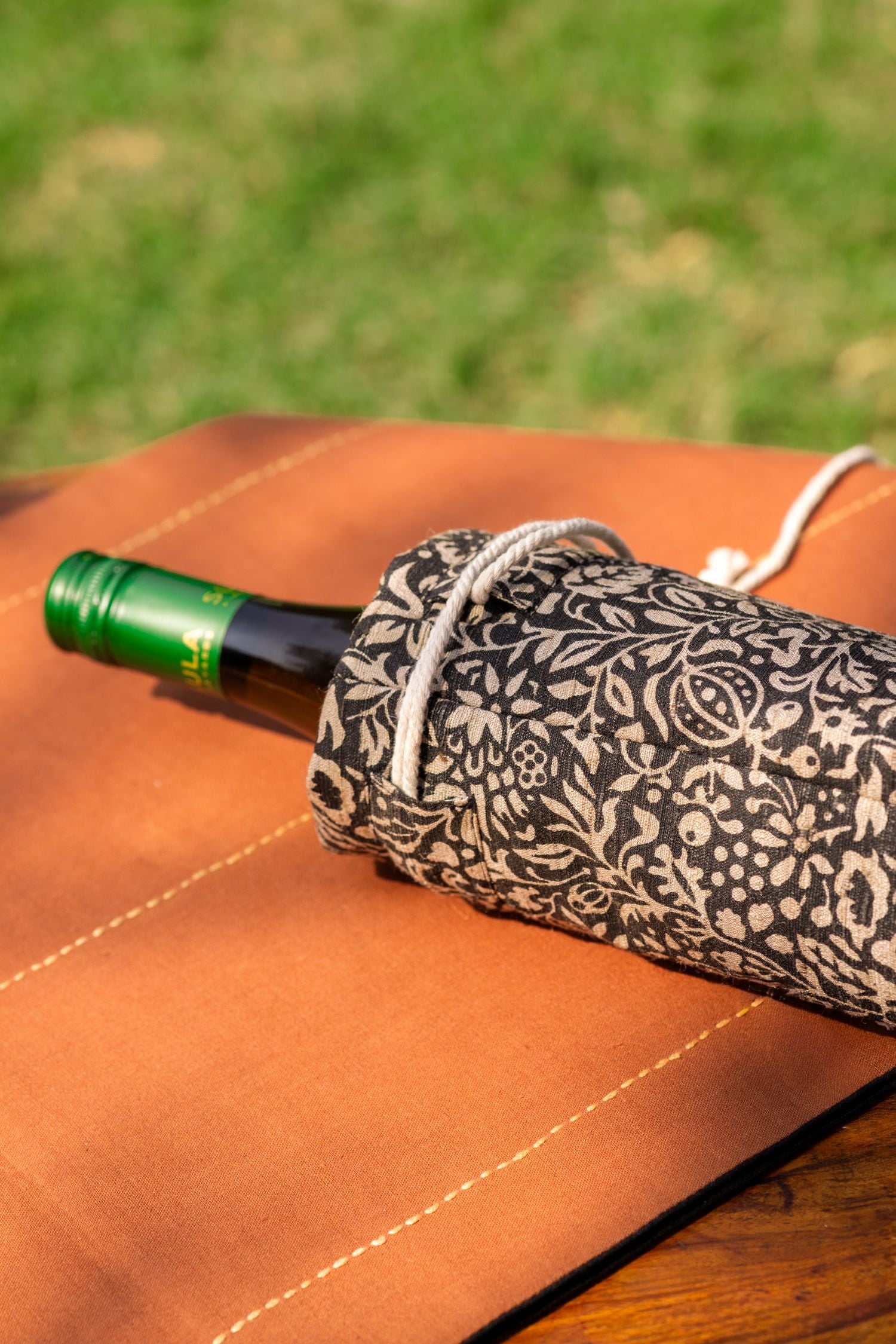 Premium Ghicha Silk Bottle Cover, Sustainable Wine Gift Packaging