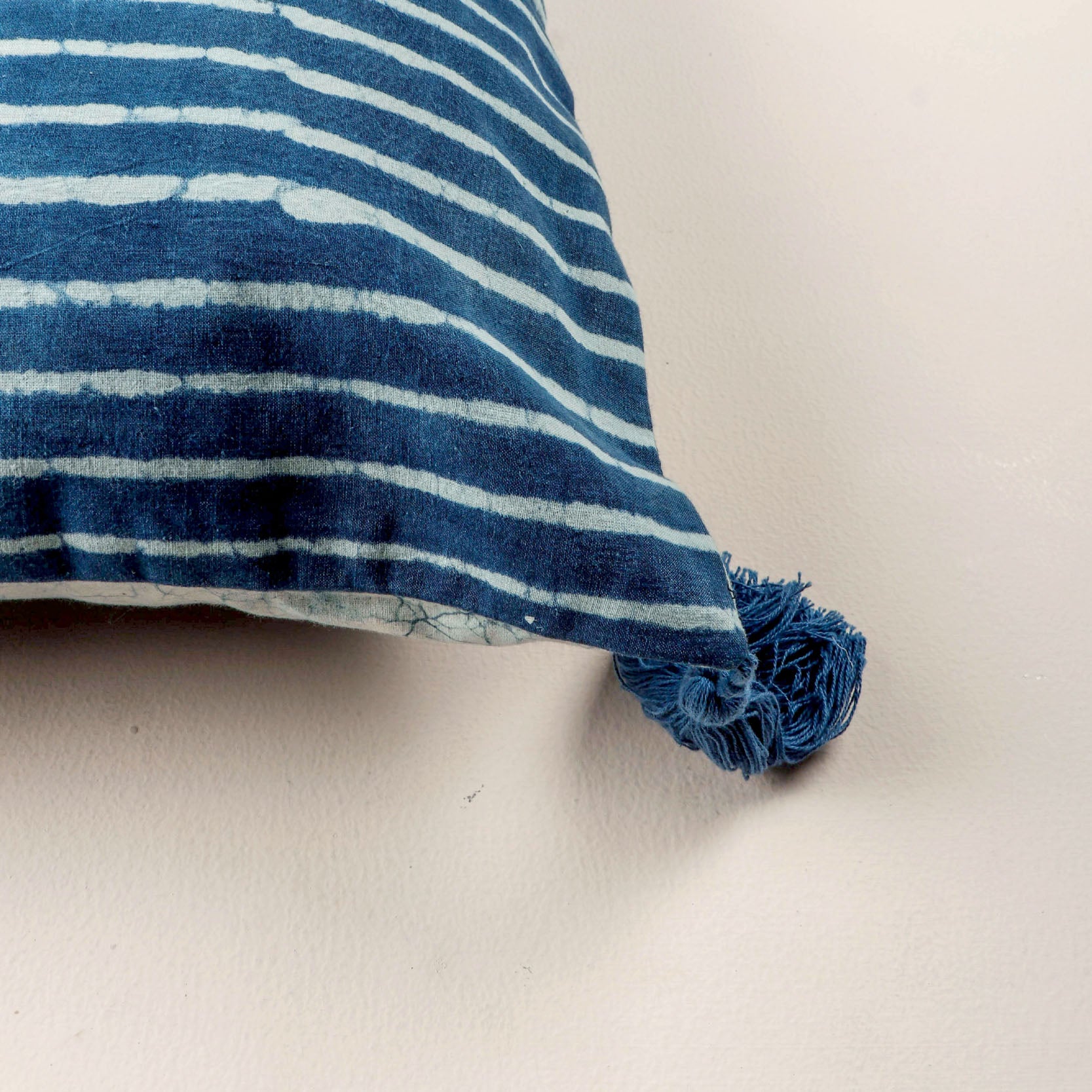 Yui Handwoven Cushions - Set of 1 pcs