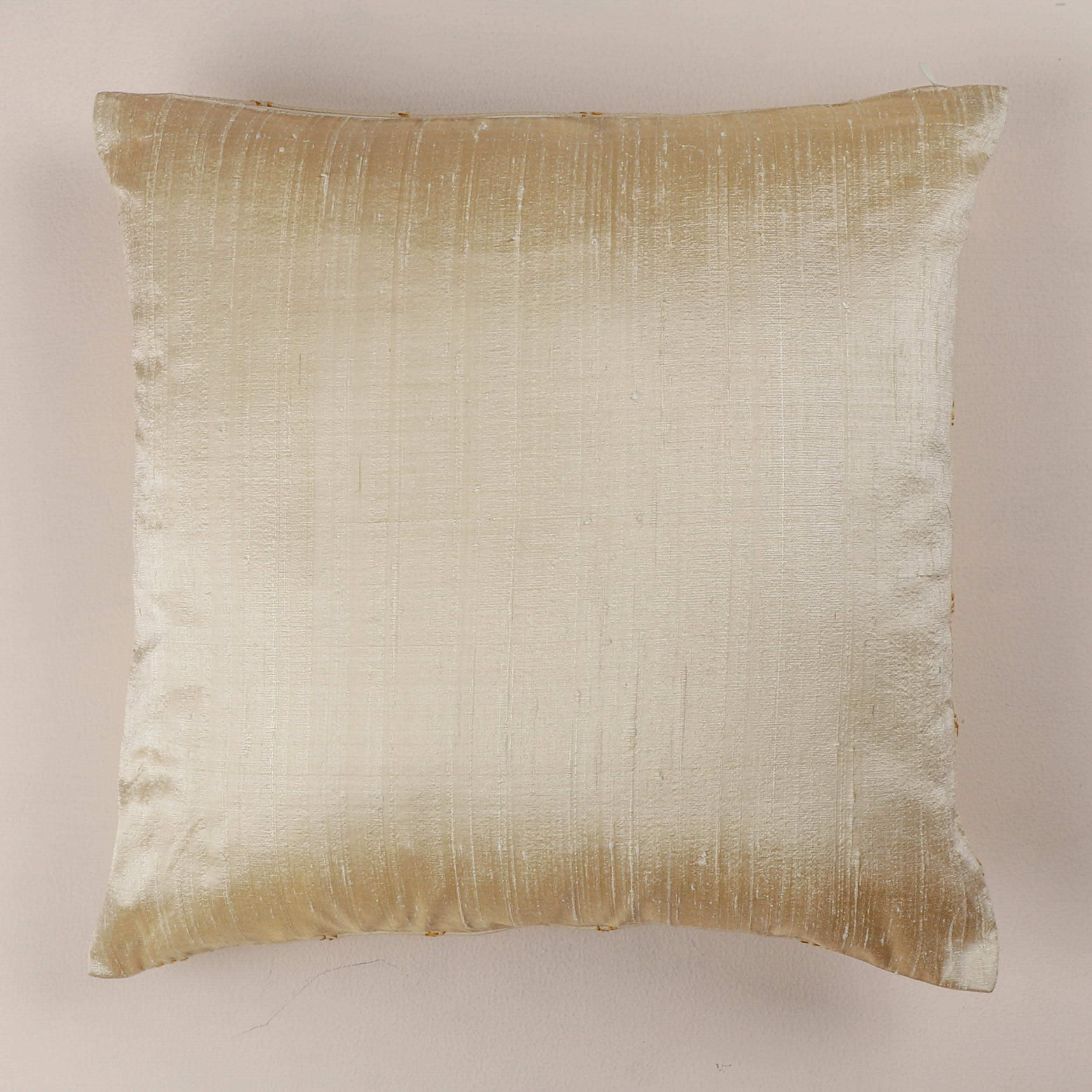 Kaito Cushion - 1 pc