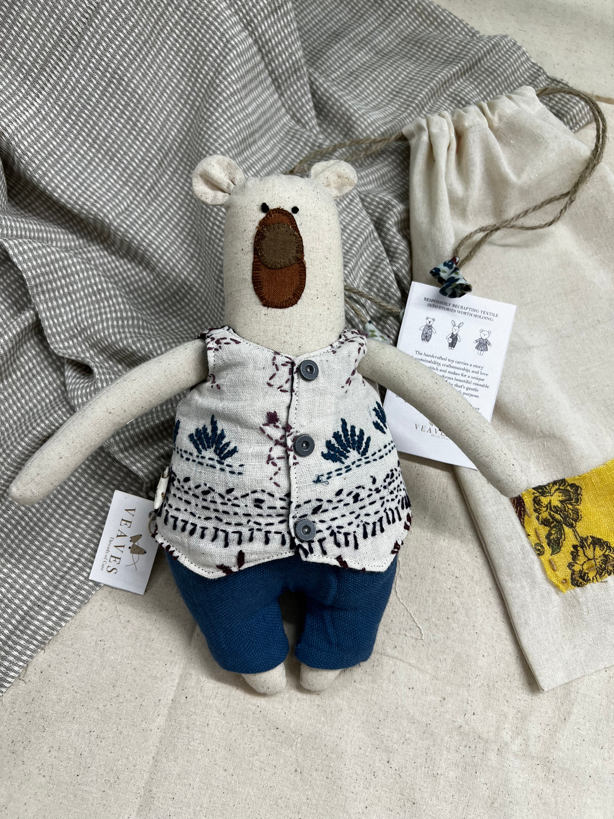 Benny Bear - A Gentle Friend for Little Adventure