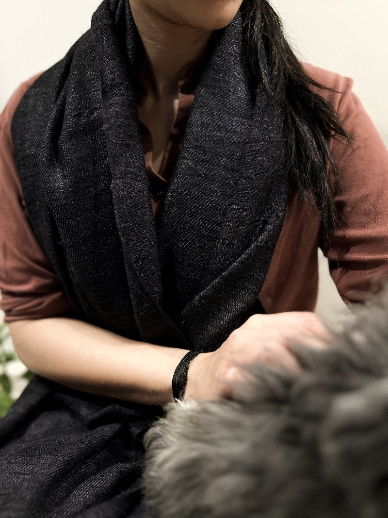 Eartha Hand-woven Silk Stole