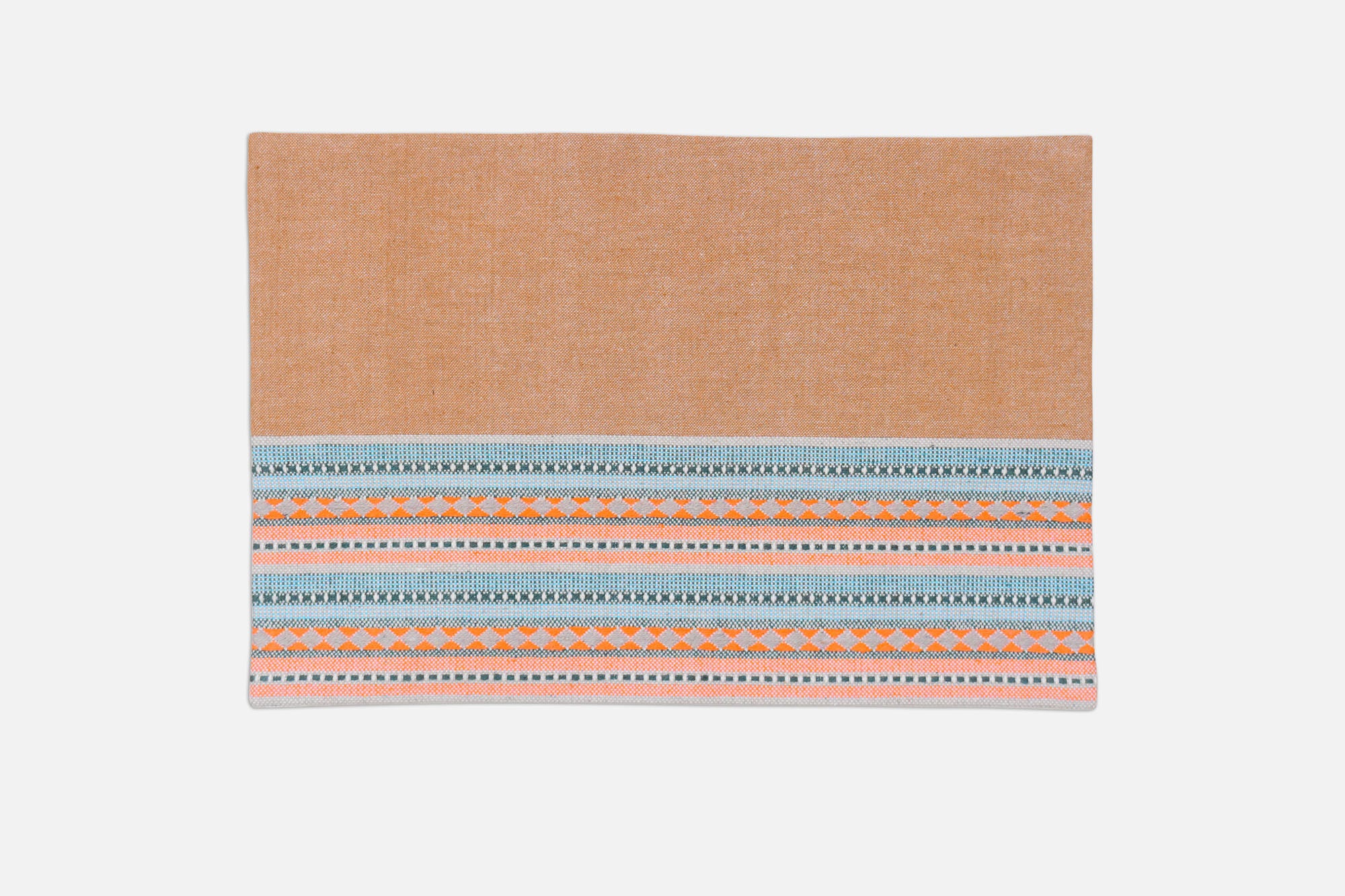 Idiosyncratic Dining Table Runner And Mats Set of 8