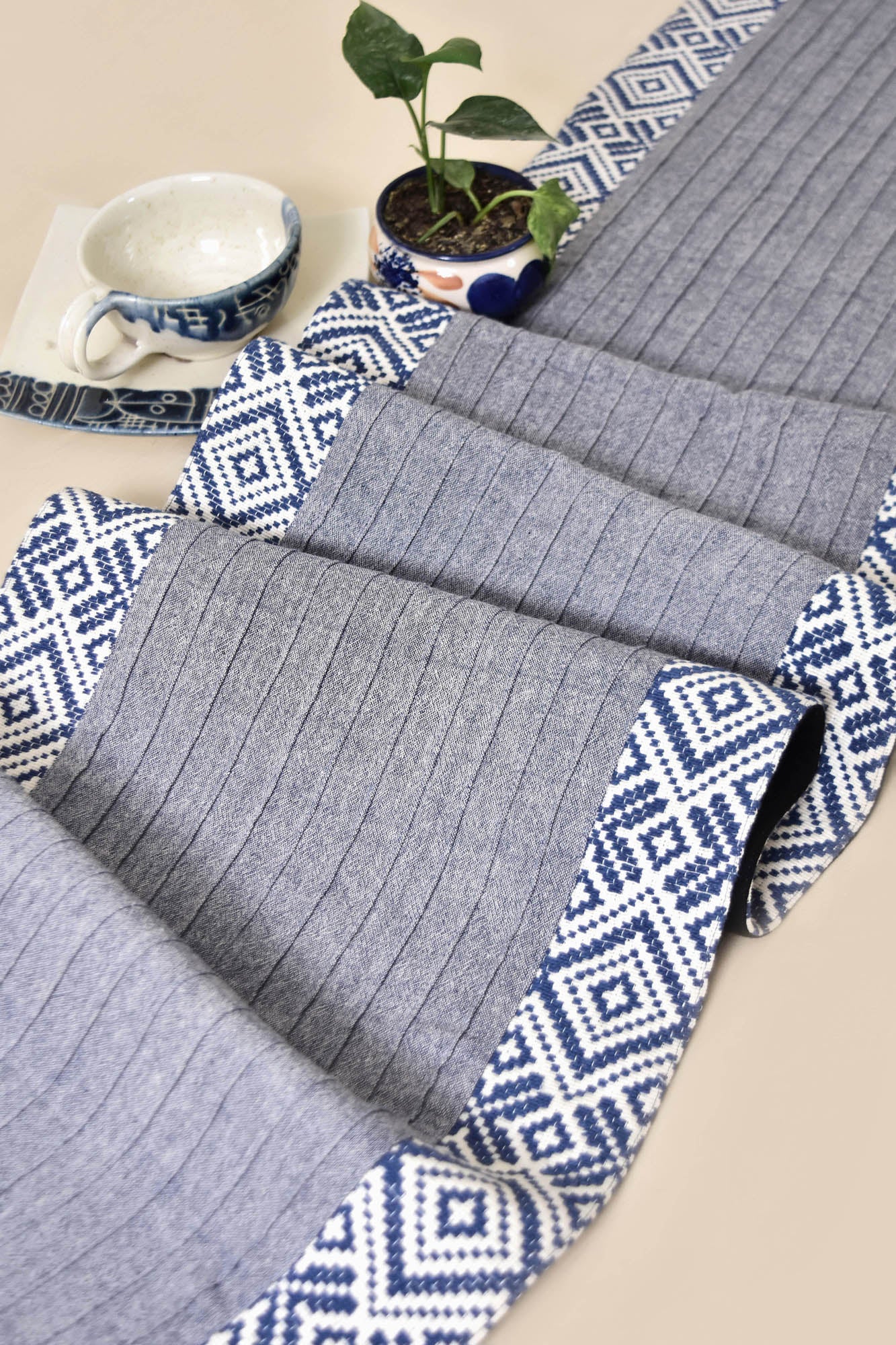 Querencia - Handwoven Table Runner