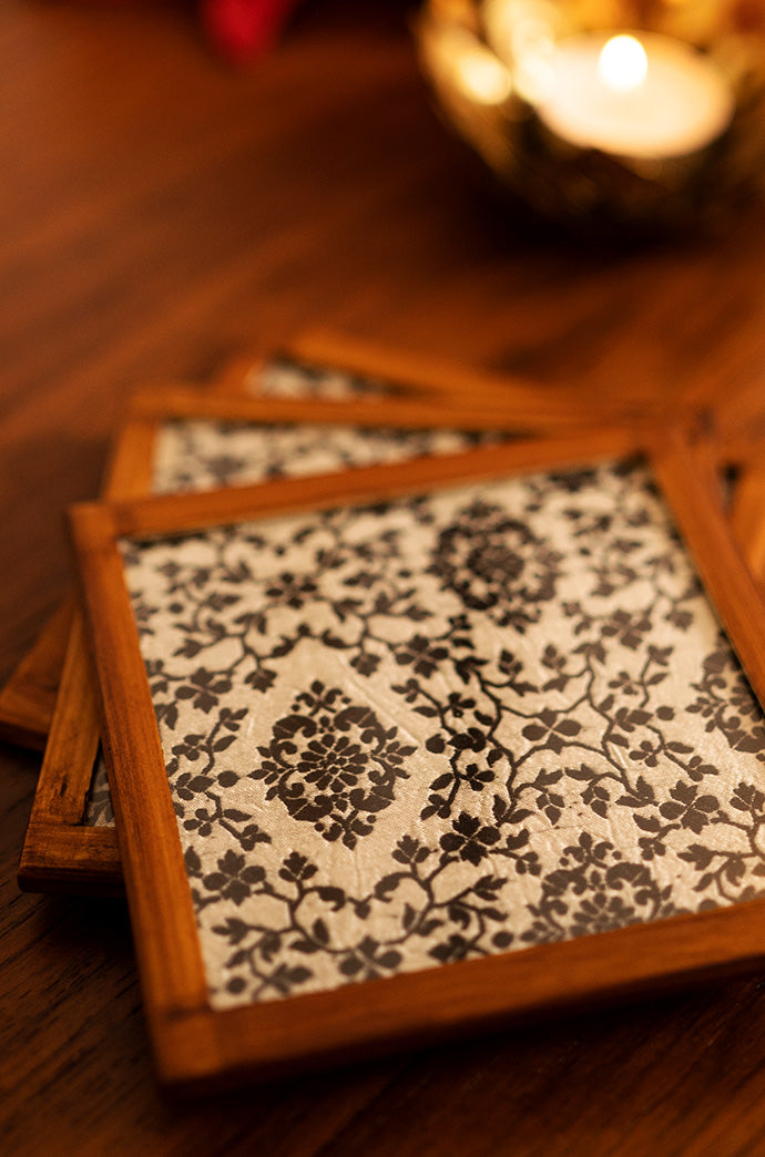 Zubdat Handwoven Coasters - Set of 2 pcs with Coaster Holder