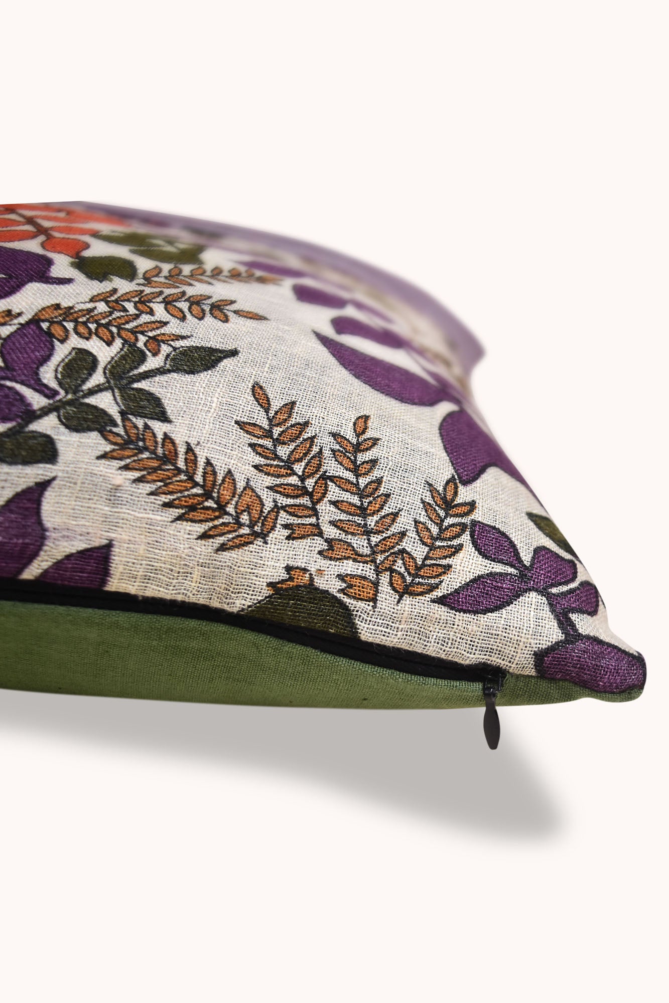 Pliegues De Moda handmade Cushion Set of 2