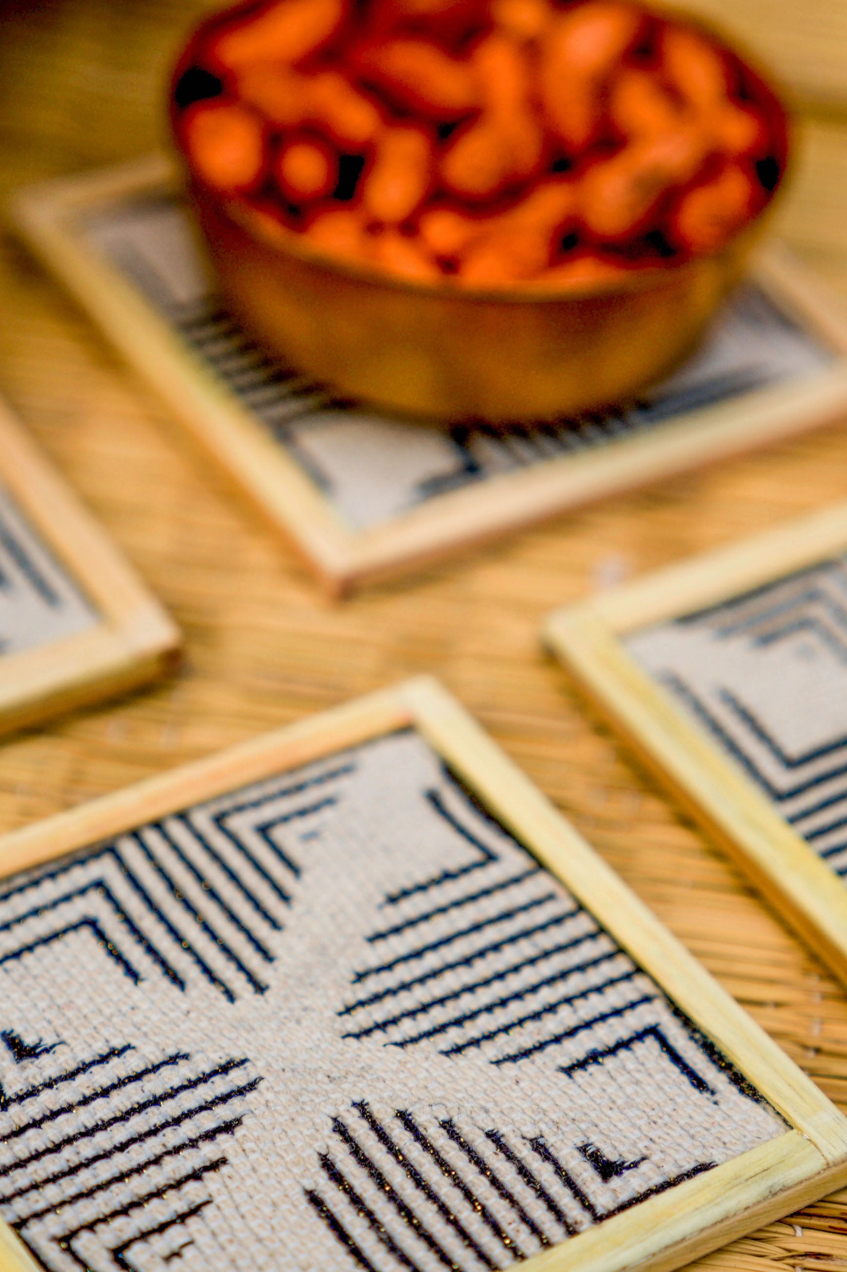 Pollux Handwoven Coasters - Set Of 2 Pcs with Coaster Holder