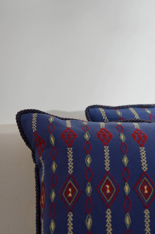 Hina handmade Cushion Set of 2