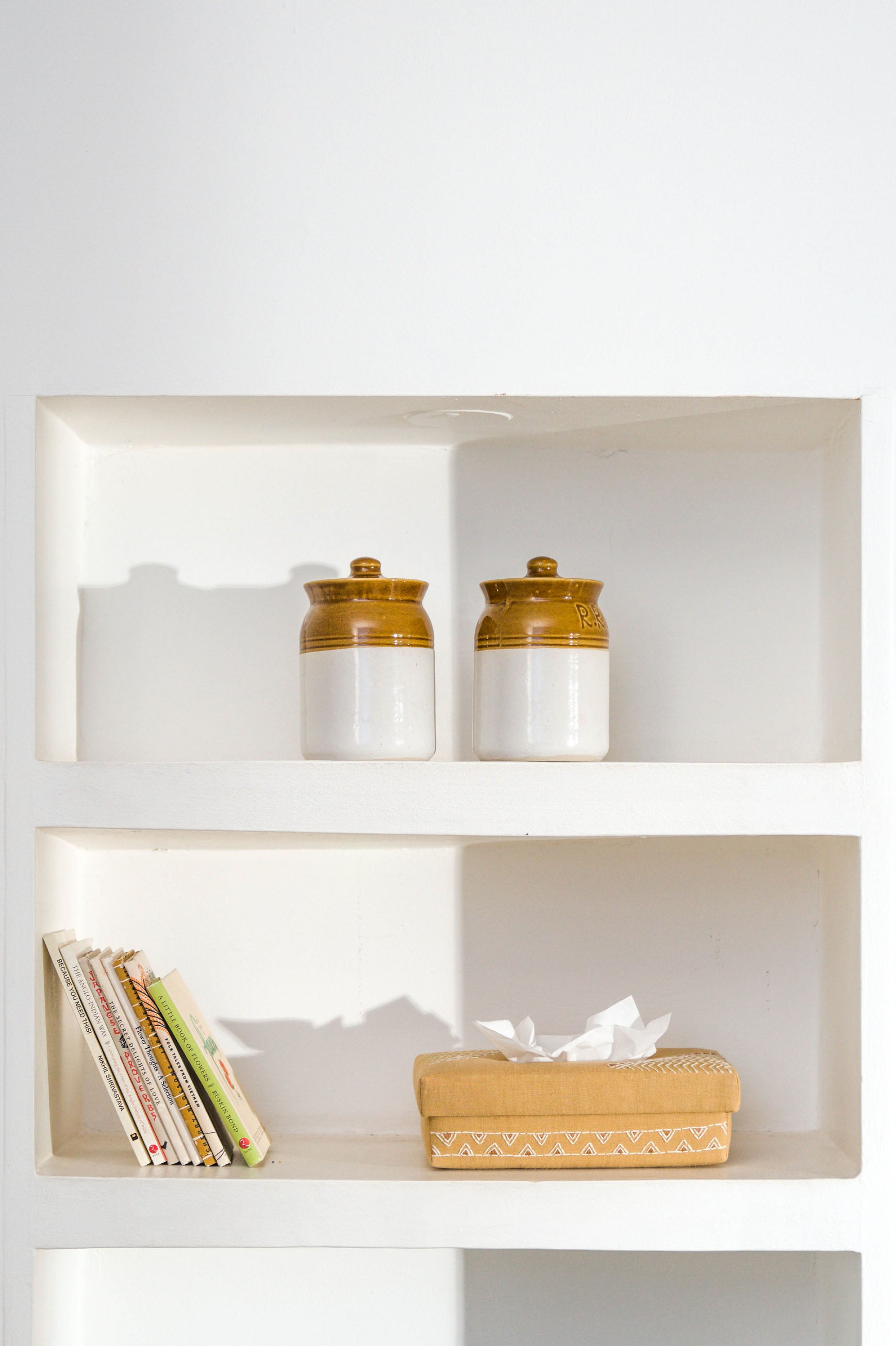 Zea - Handwoven Tissue Box