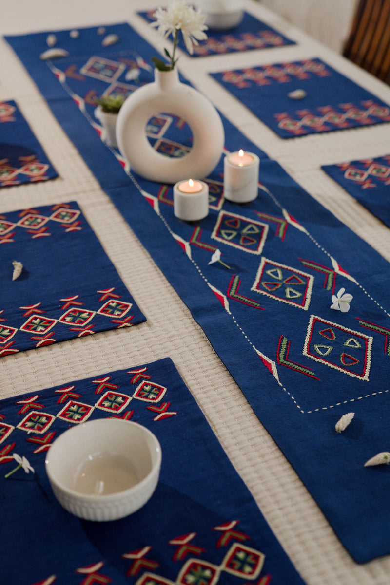 Damian Dining Table Runner And Mats Set of 8