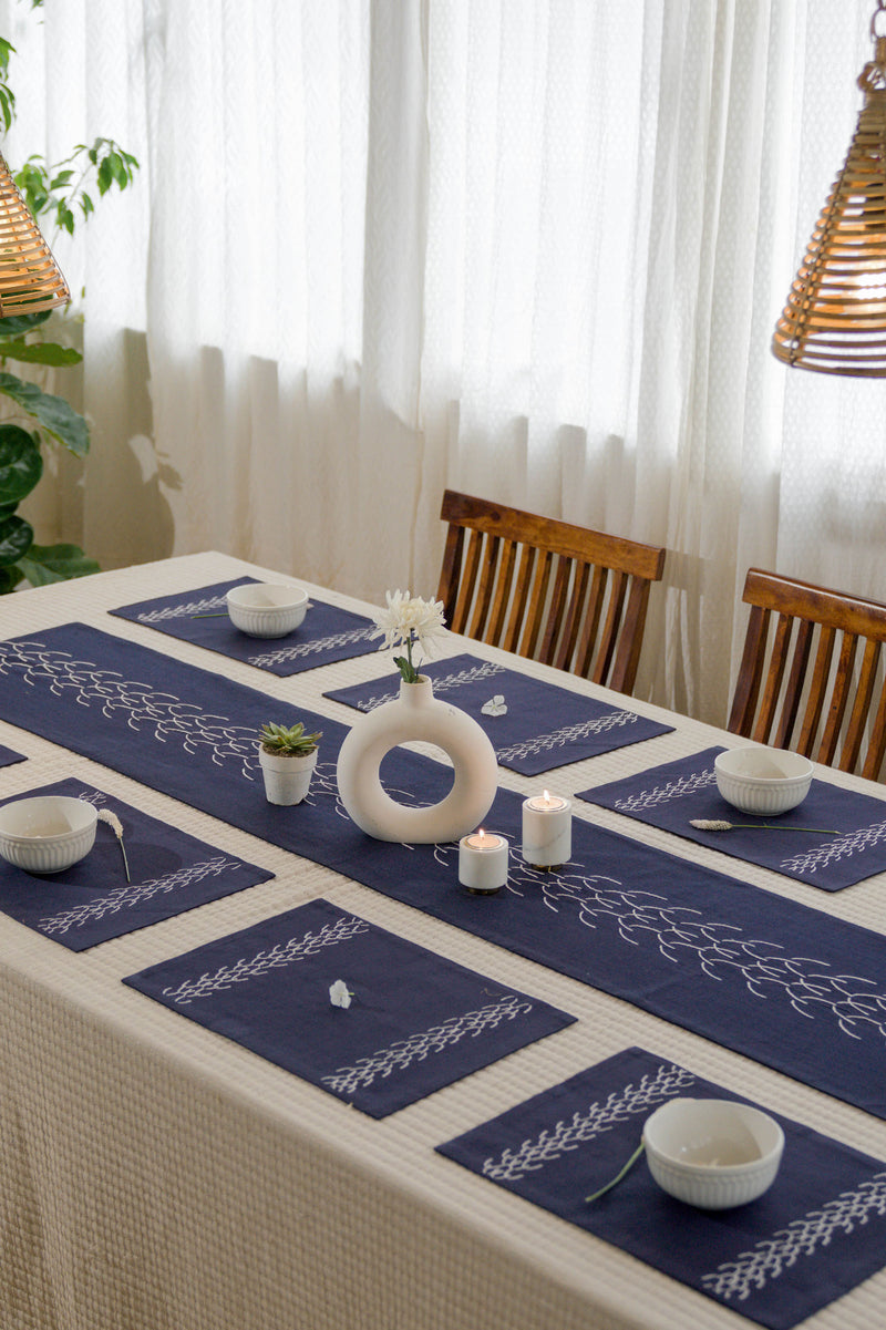 Adrian Dining Set of A Table Runner And 8 Table Mats