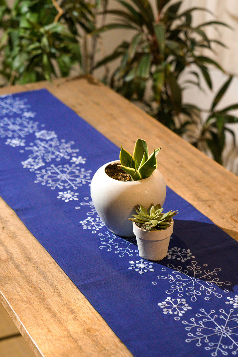 Thales - Handwoven Table Runner