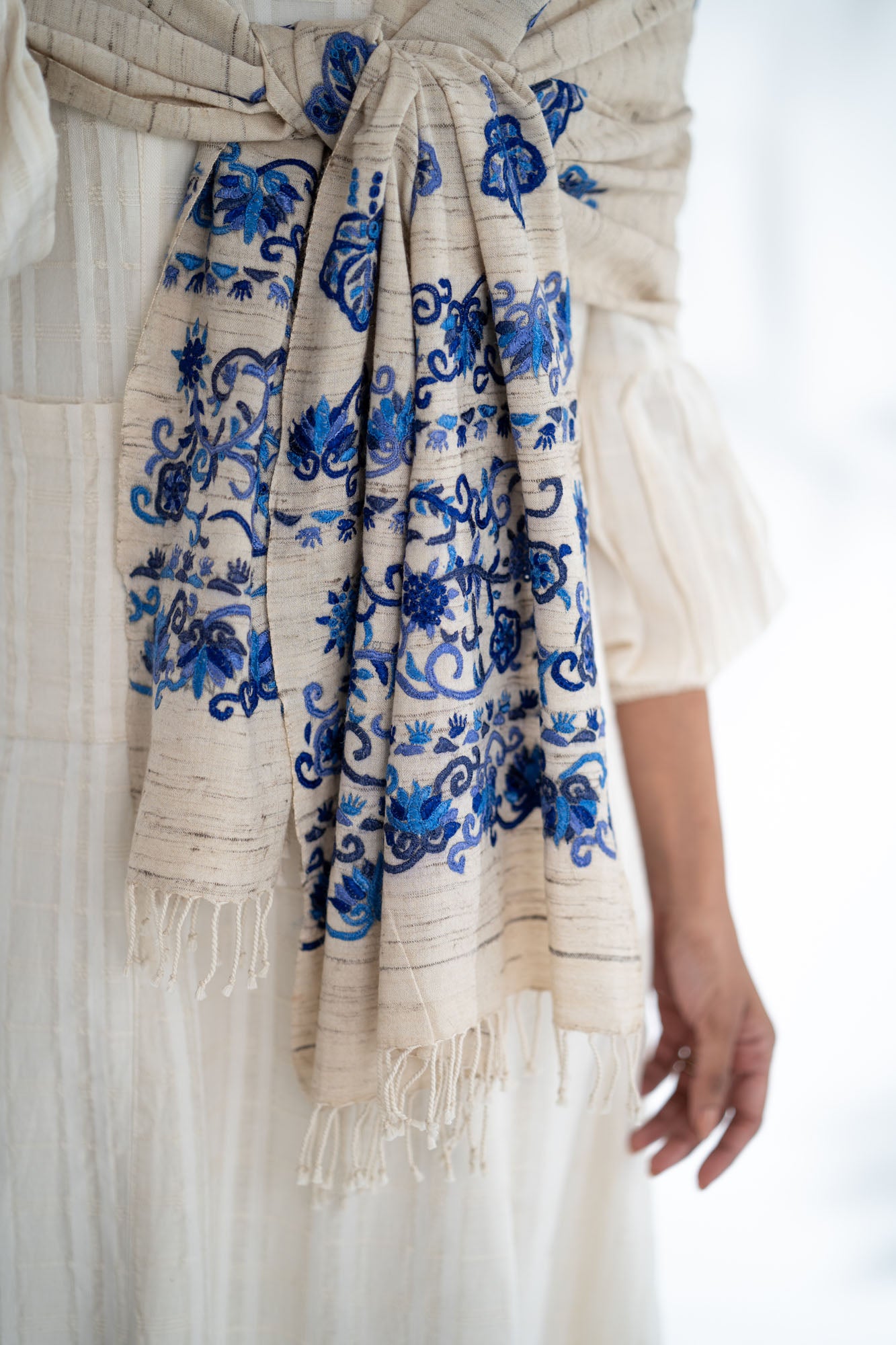 Ebullient Ghicha(raw) Silk Stole