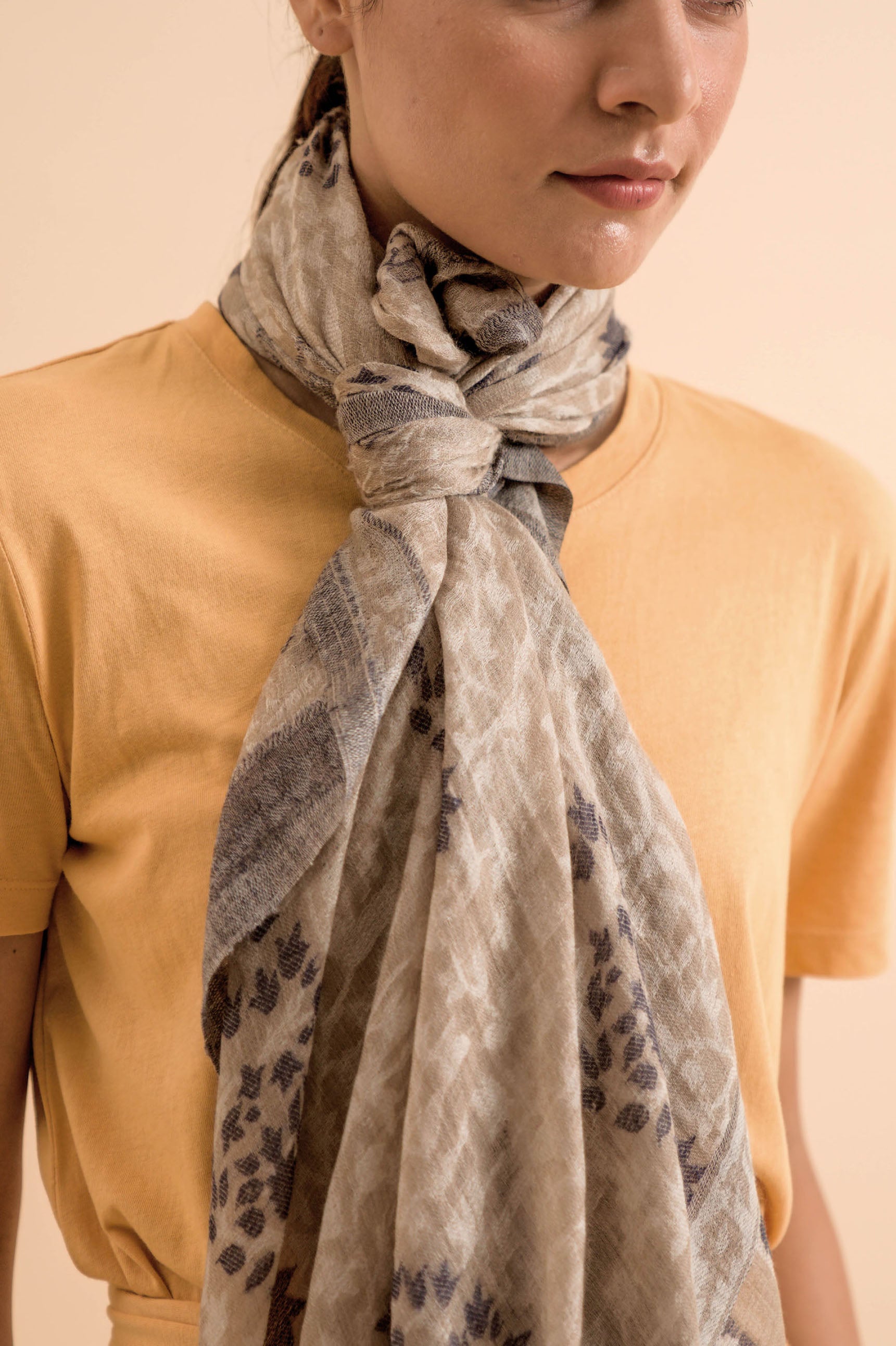 Winter Aeonian Women's Cashmere Stoles