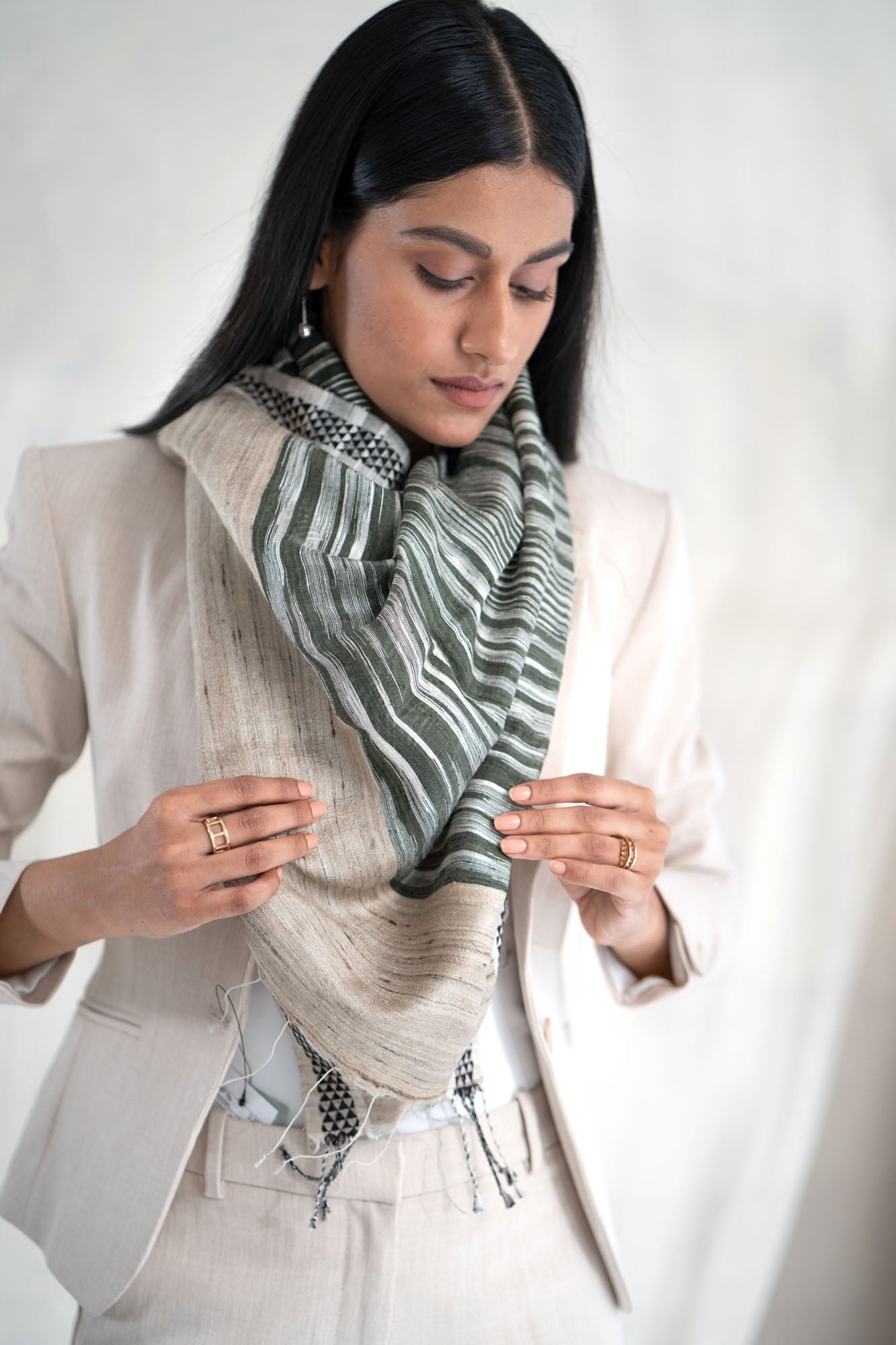 Terza Handwoven Silk Stole