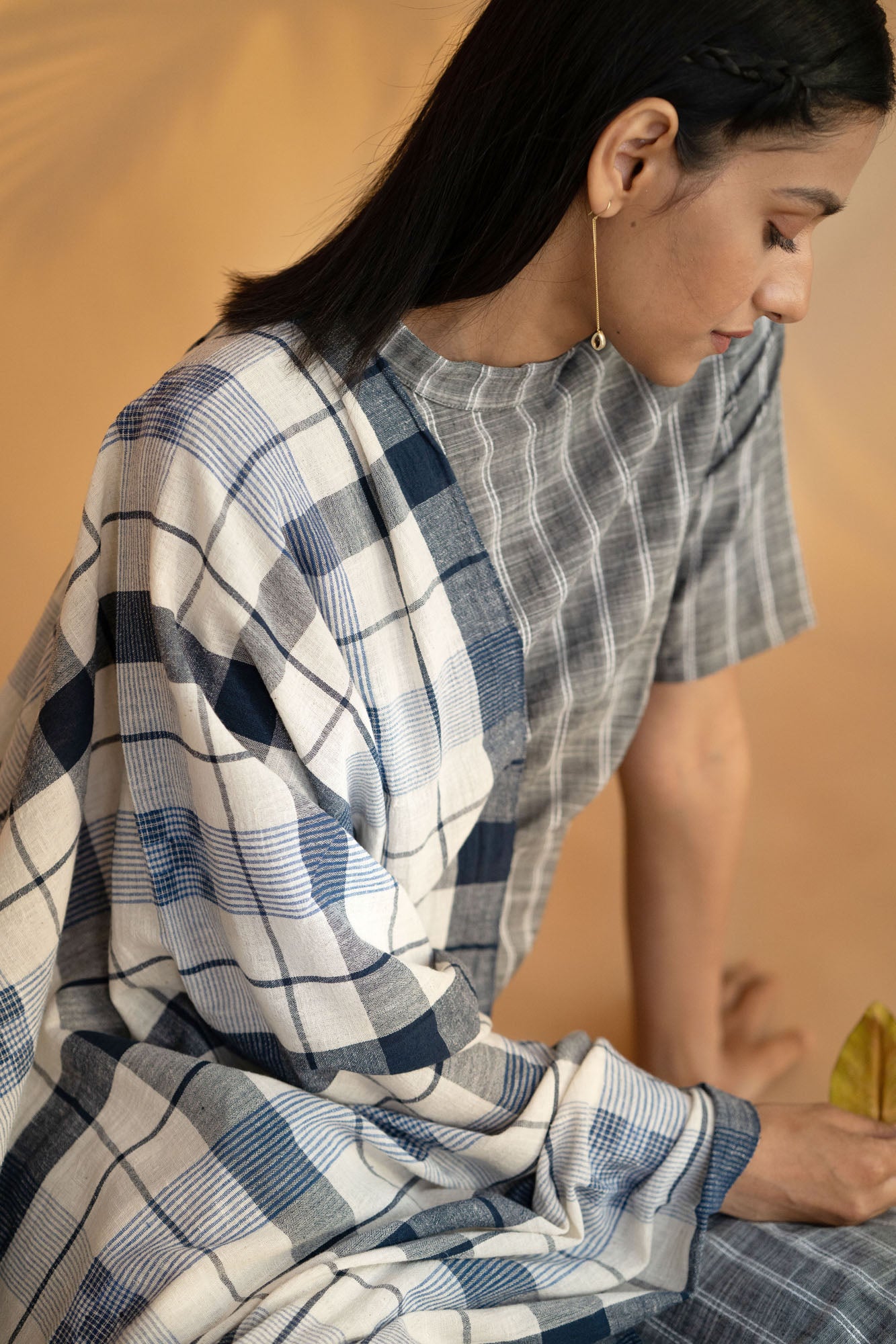 Swathe Kala Cotton Handwoven Dupatta