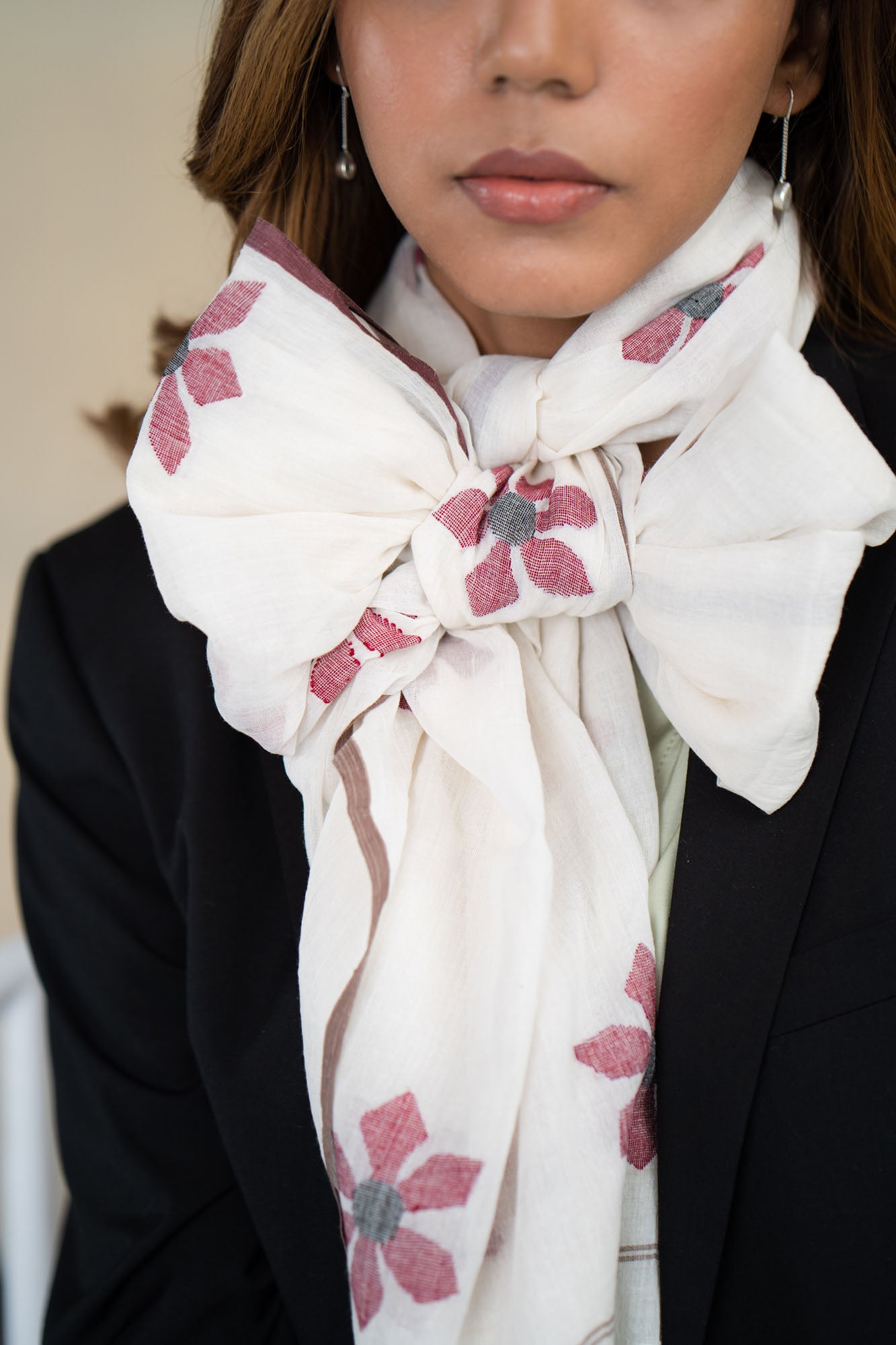 Chiller Hand-woven Women Stoles