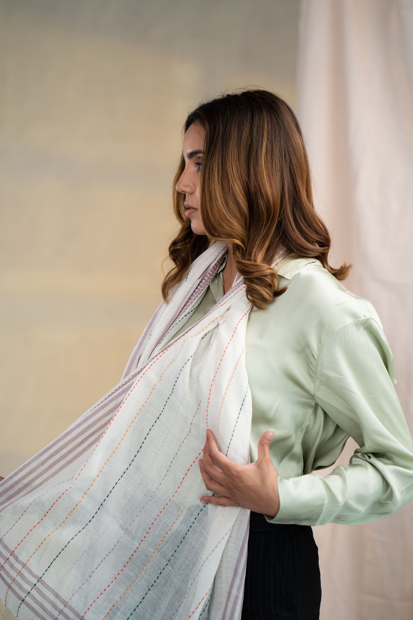 Arcoíris Handwoven Women Stole