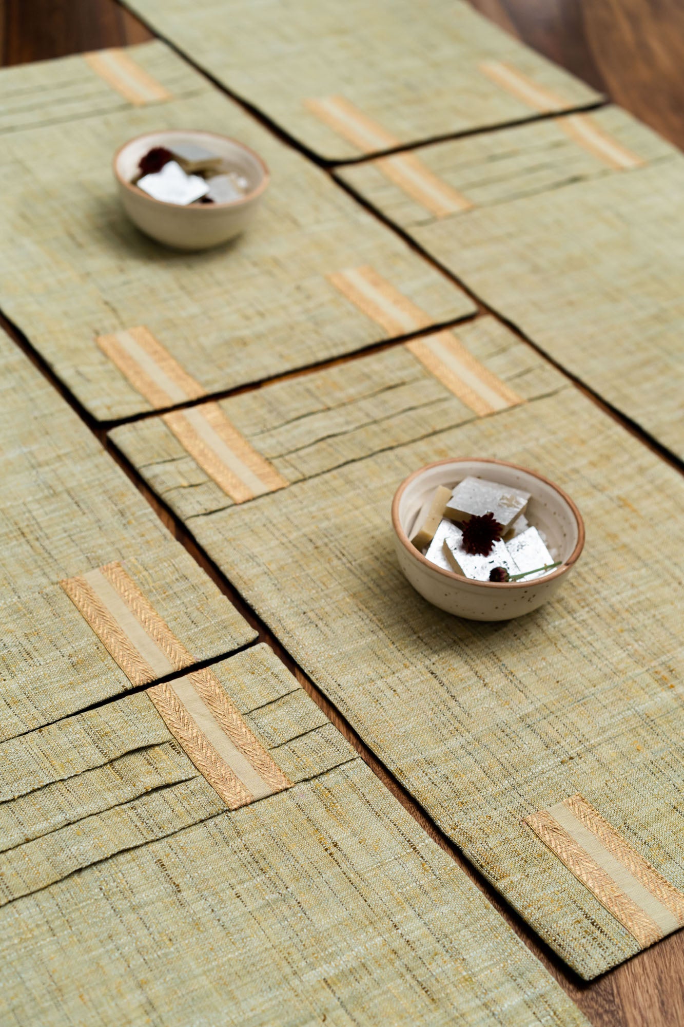 Musica Dining Table Runner And Mats Set of 6