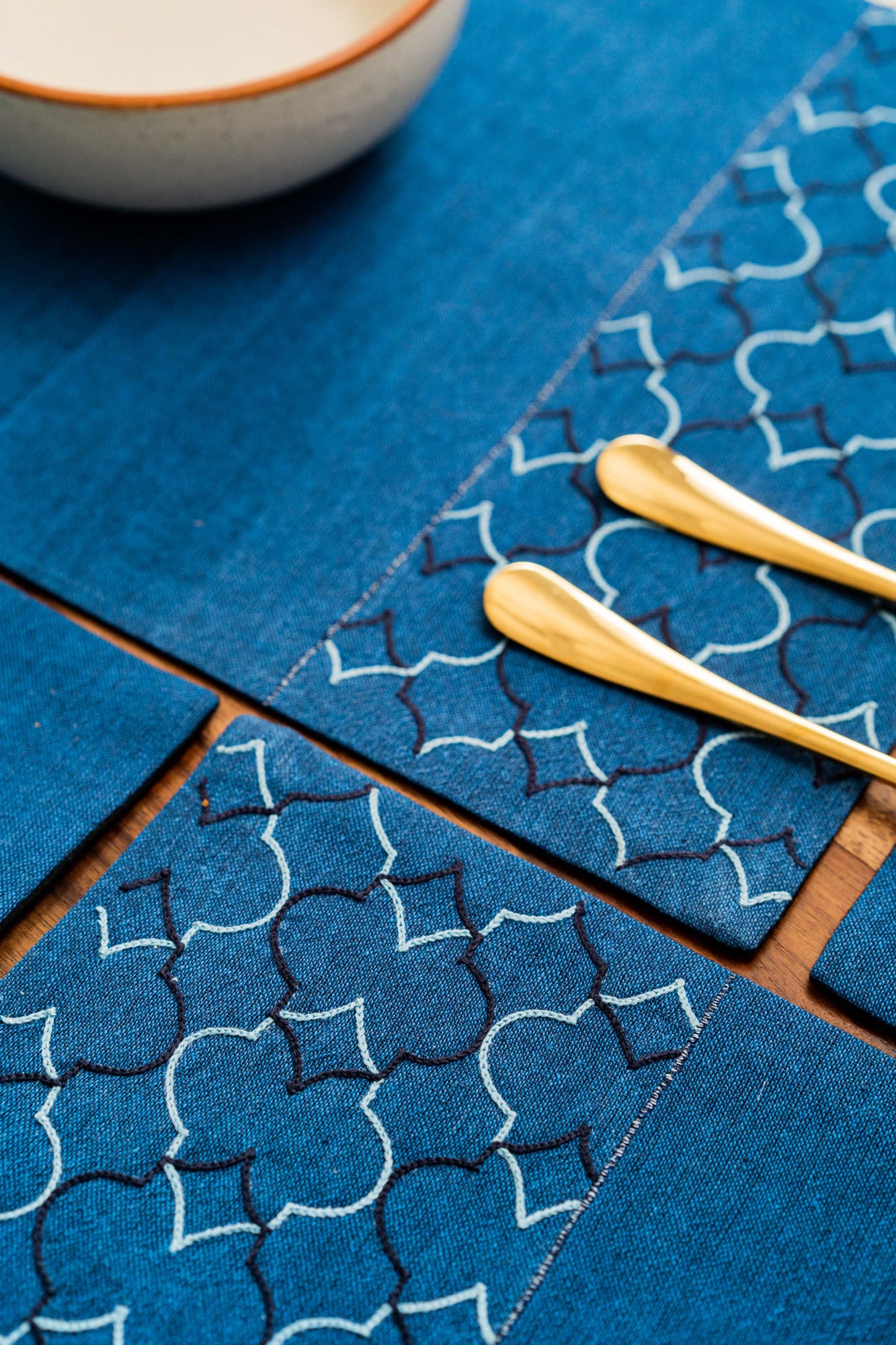Aoi Yugure Table Mat - A set of 2 Pcs