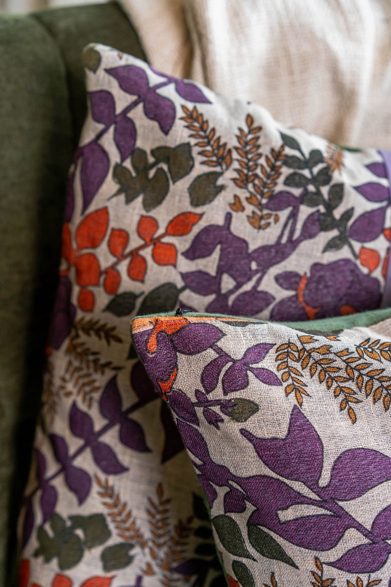 Pliegues De Moda handmade Cushion Set of 2