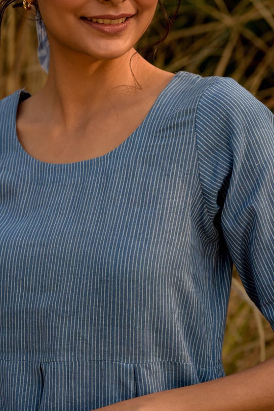 Round -Neck Striped Dress