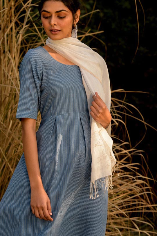 Round -Neck Striped Dress