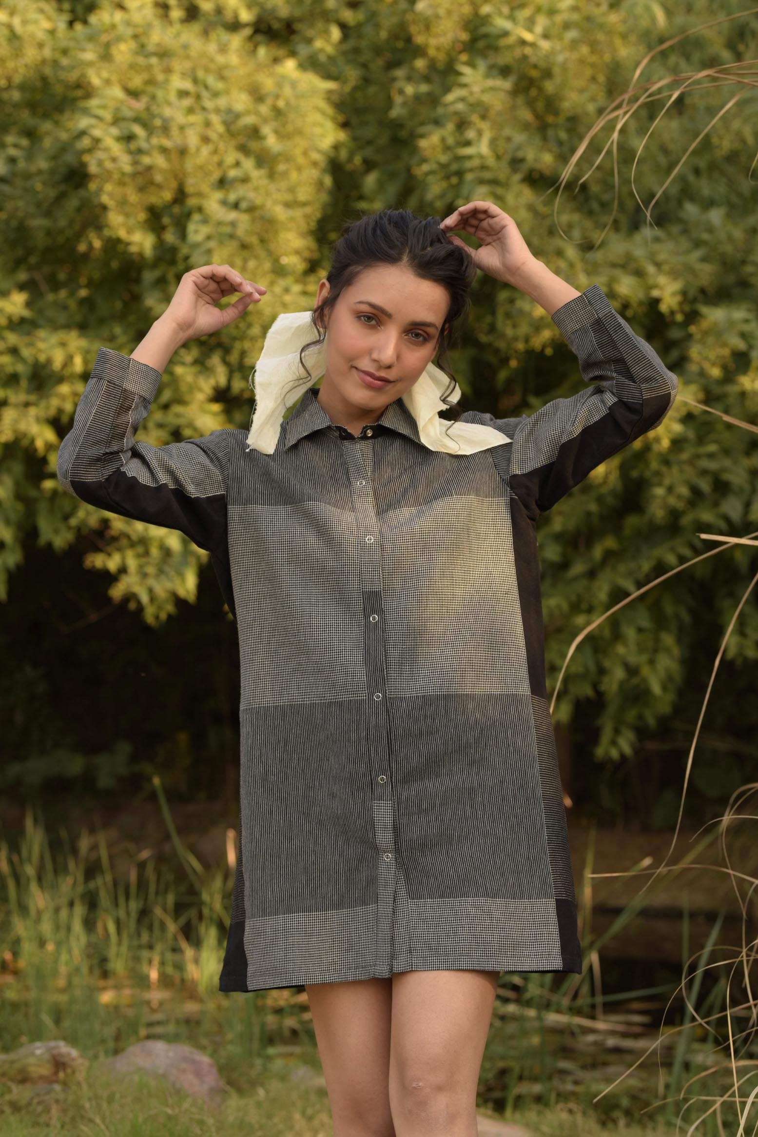 Spread Collar , Over Sized Dress