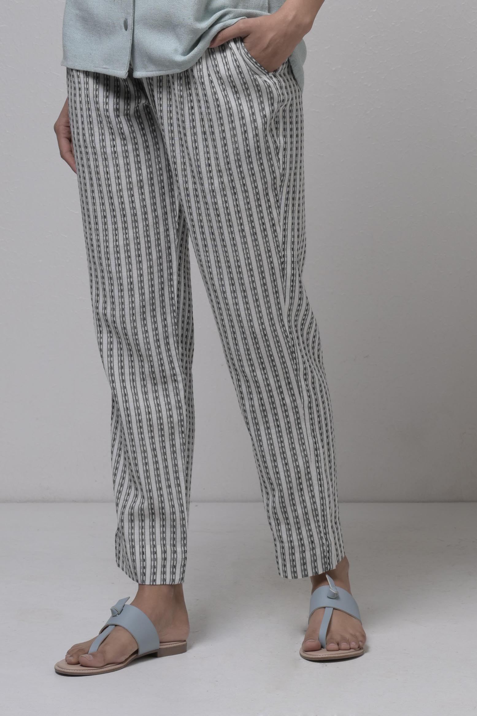Kantha Embroidered Pleated Pant