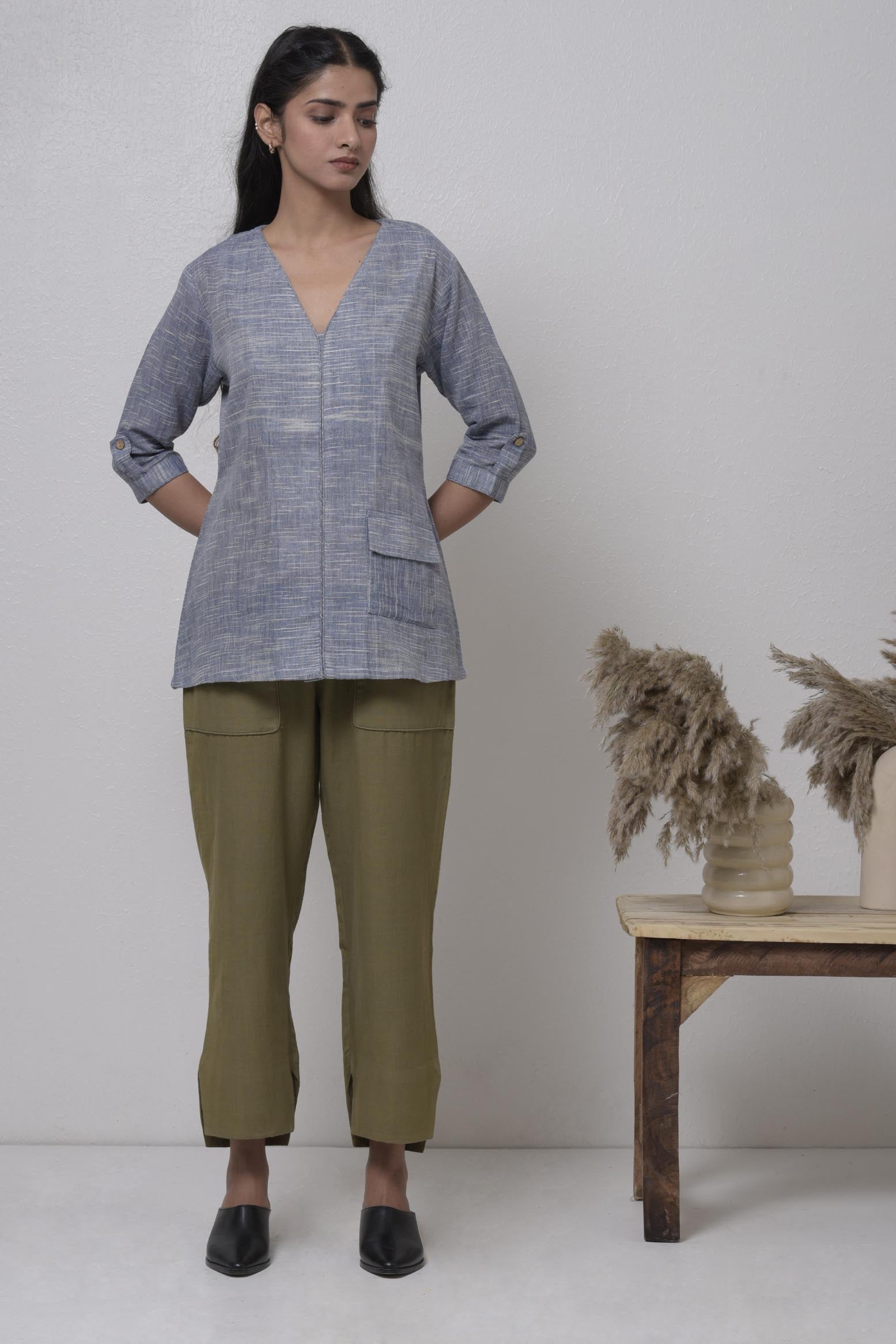 V-Neck With Side Pocket - Top