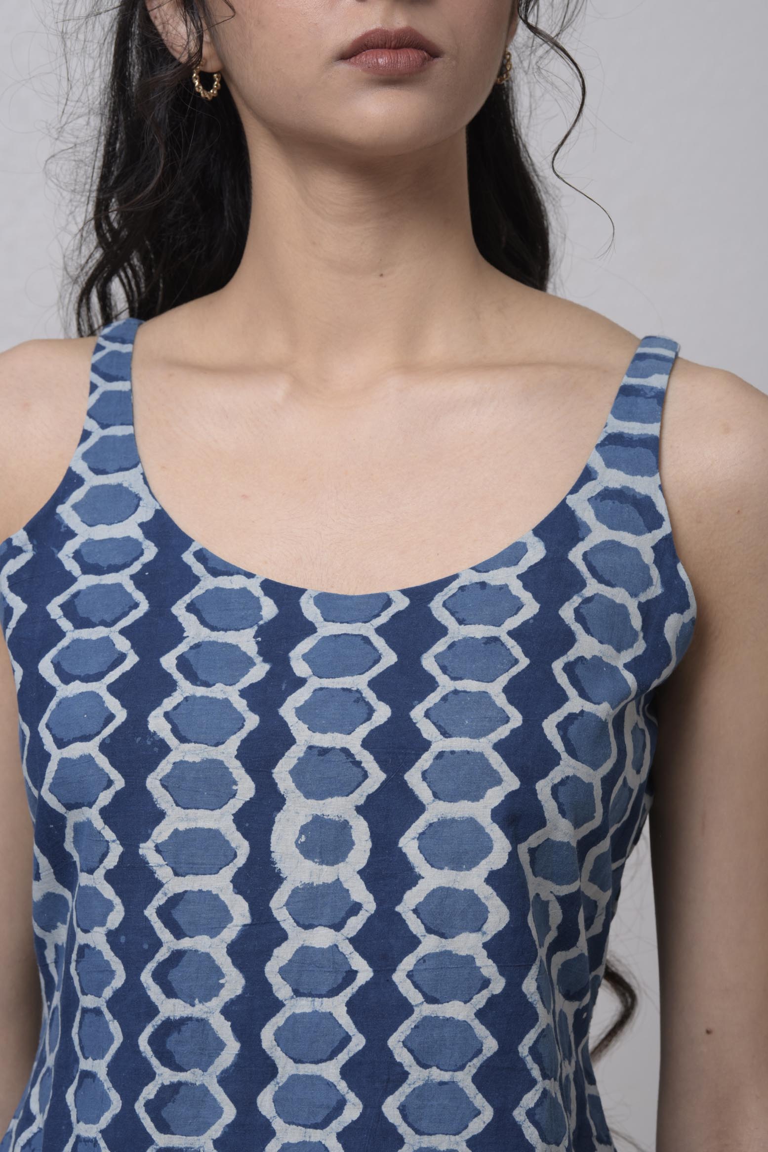 Sleeve Less Round Neck Dress