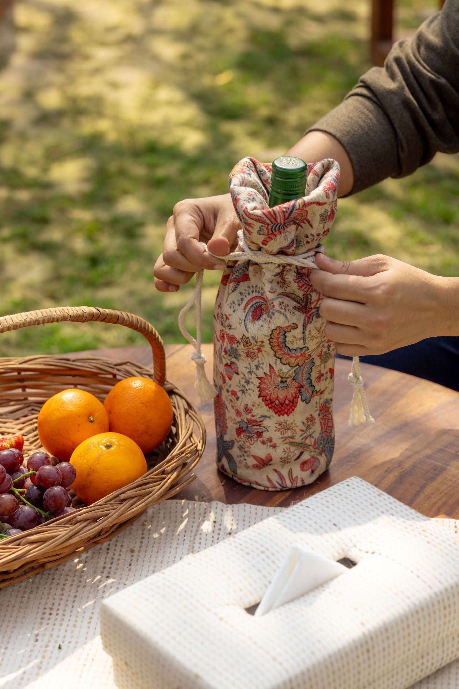 The Heirloom Garden,  Artisan Handscreen Bottle Sleeve