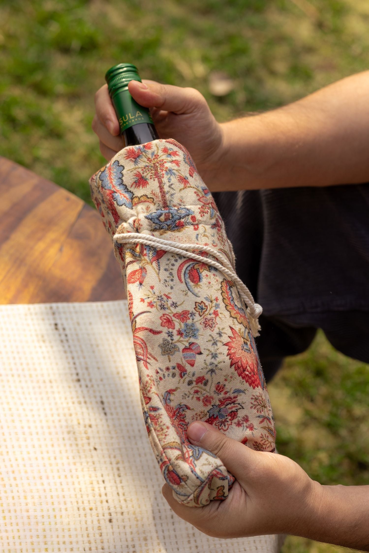 The Heirloom Garden,  Artisan Handscreen Bottle Sleeve