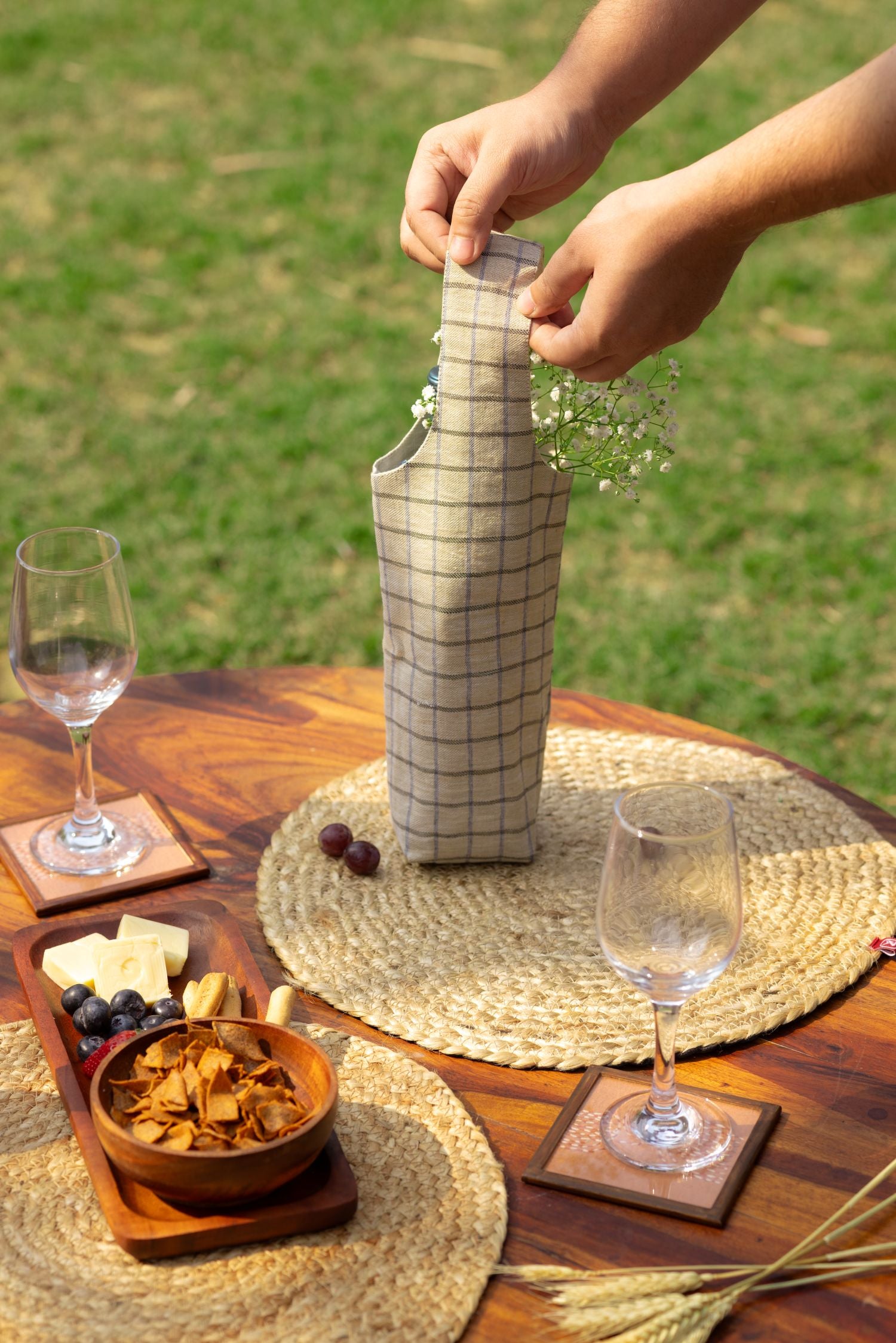 The Vineyard Edit,  Handwoven Check Wine Cover