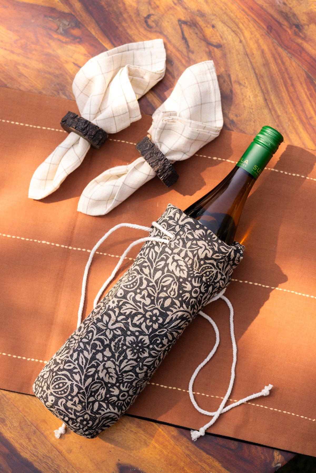 Premium Ghicha Silk Bottle Cover, Sustainable Wine Gift Packaging