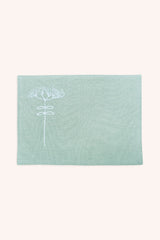 DAVEN - DINING SET OF A TABLE RUNNER AND 6 TABLE MATS. - Veaves