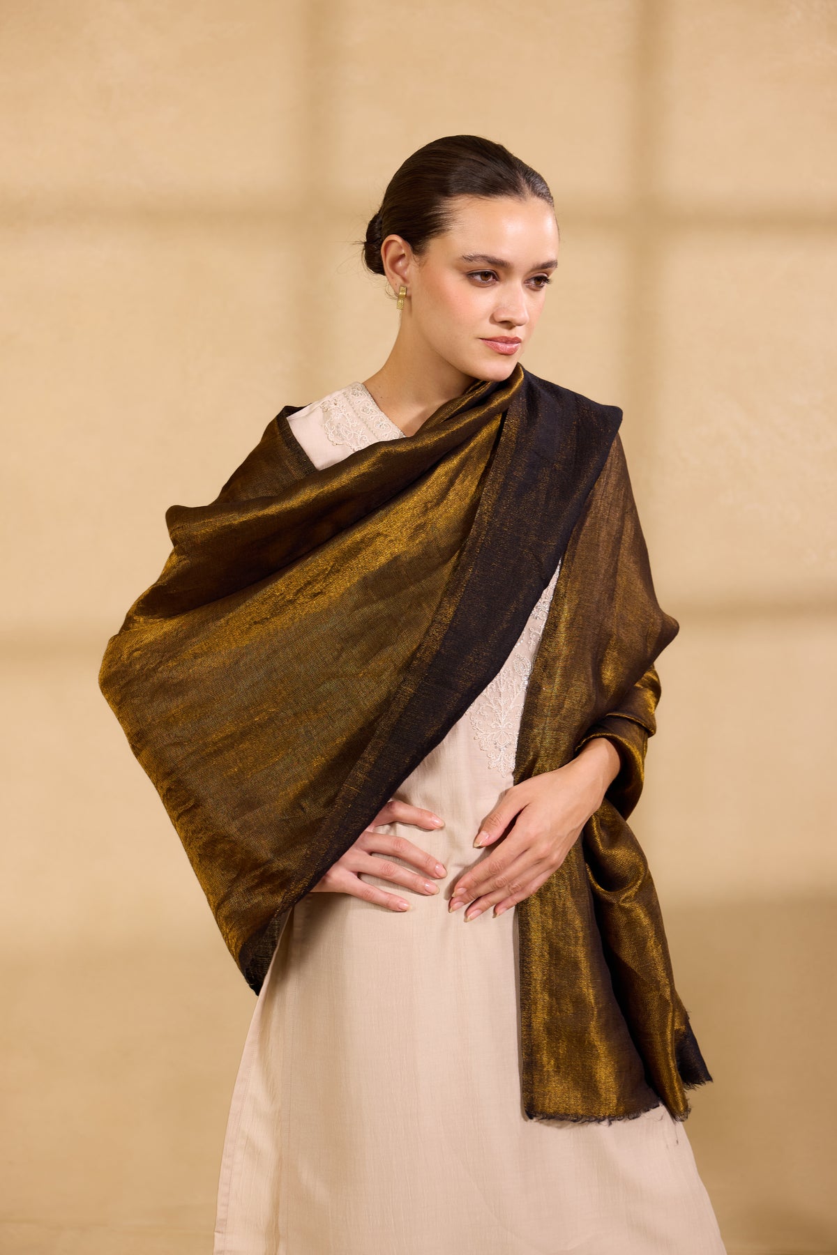 Noor Stole