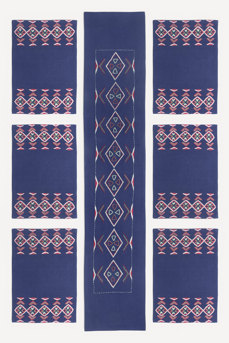 Damian Dining Table Runner And Mats Set of 8