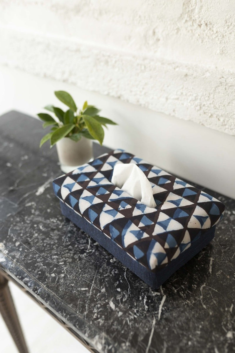 Nilay- Hand Woven Tissue Box - Veaves