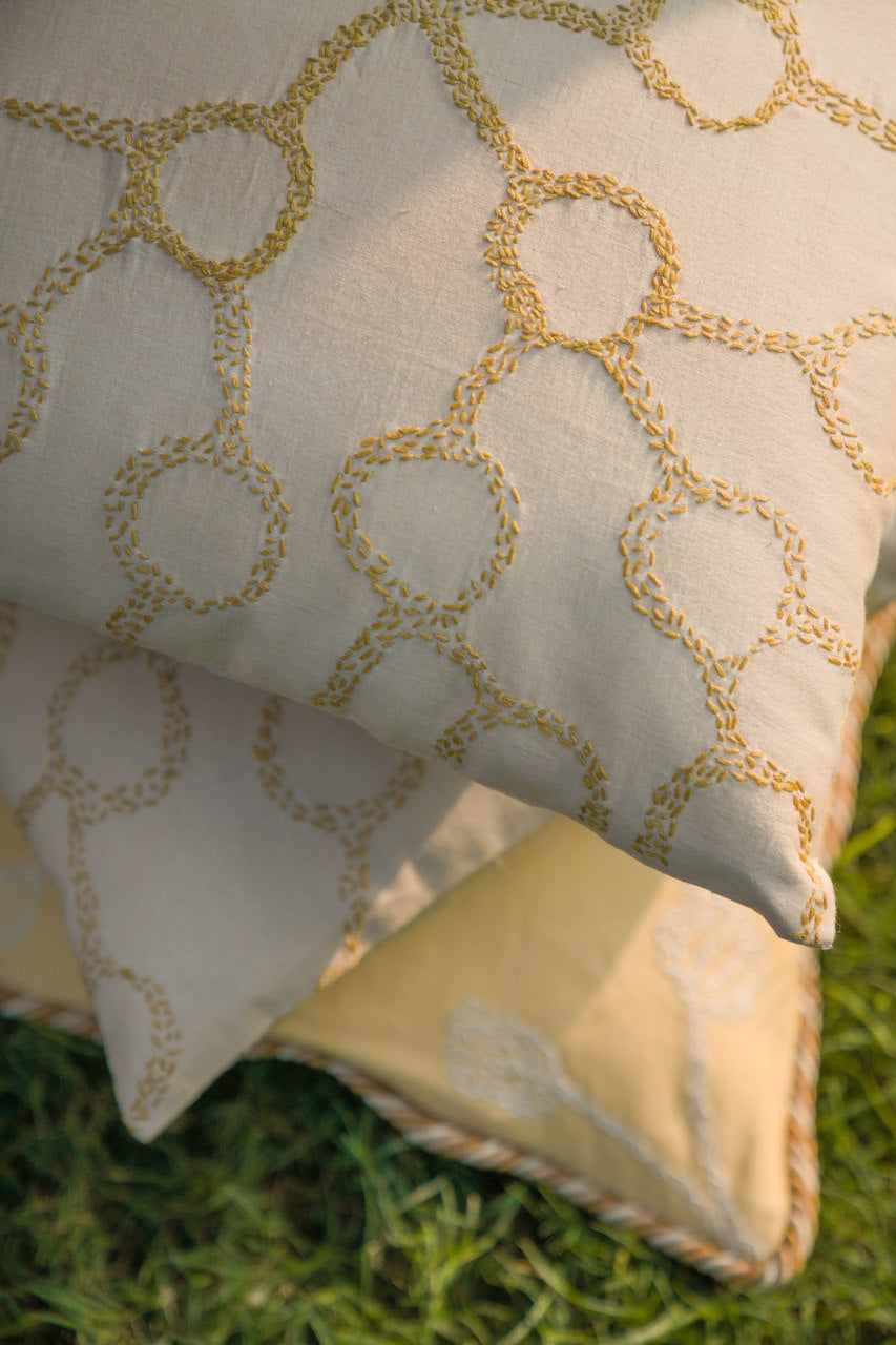 Kaito handmade Cushion Set of 2 