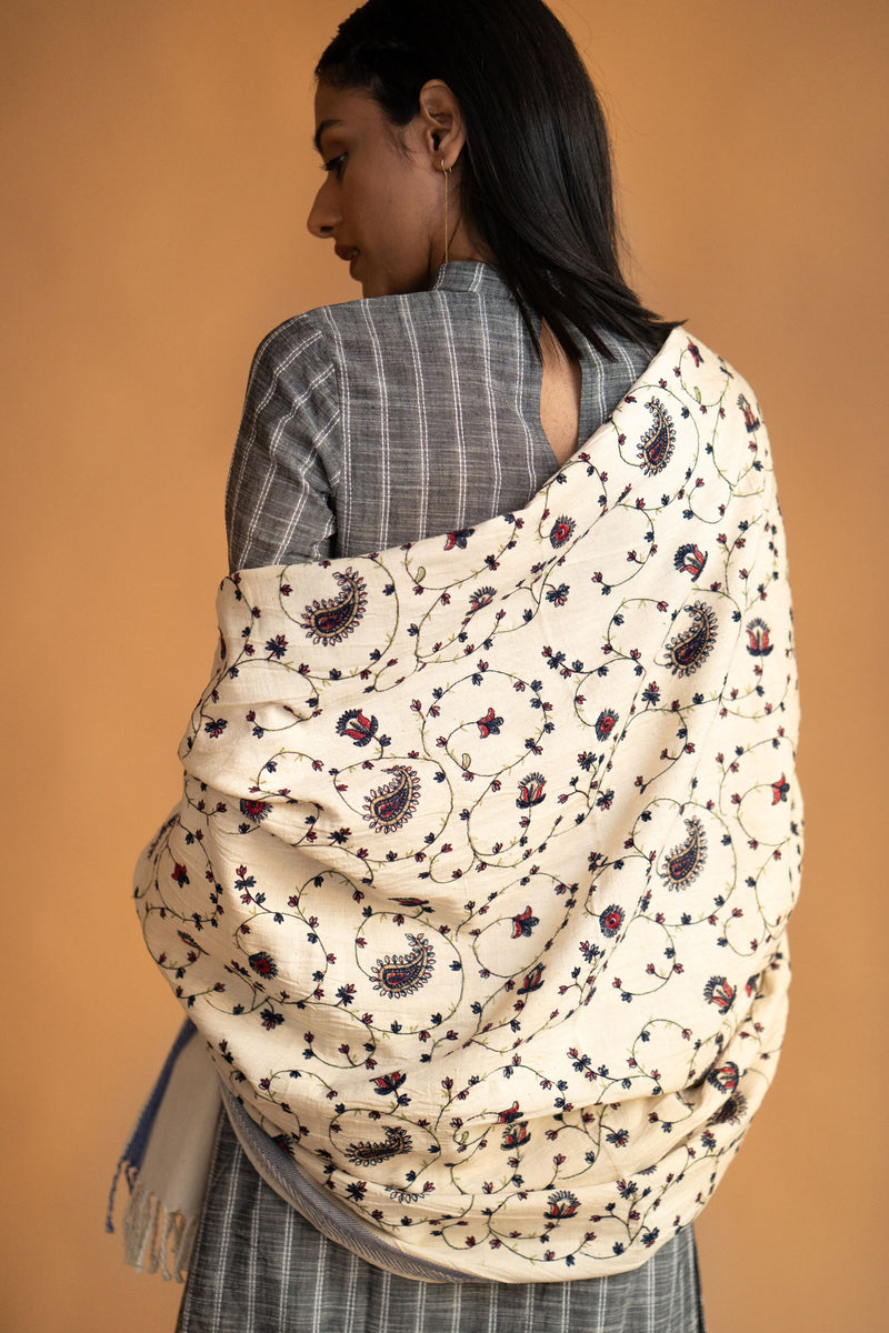 Jhenkar Kala Cotton  Handwoven Dupatta