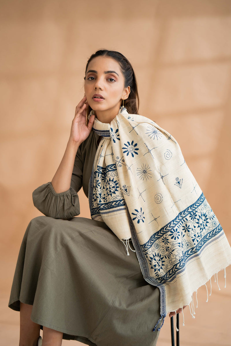 Elation Handwoven Stole