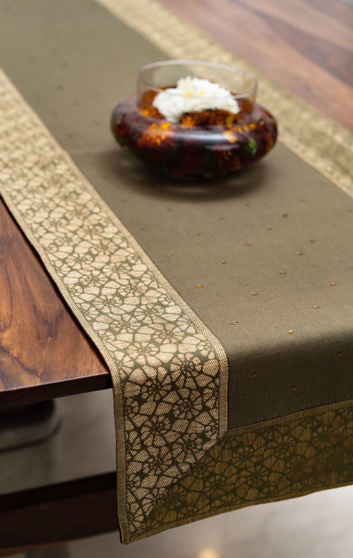 Musica Dining Table Runner And Mats Set of 6