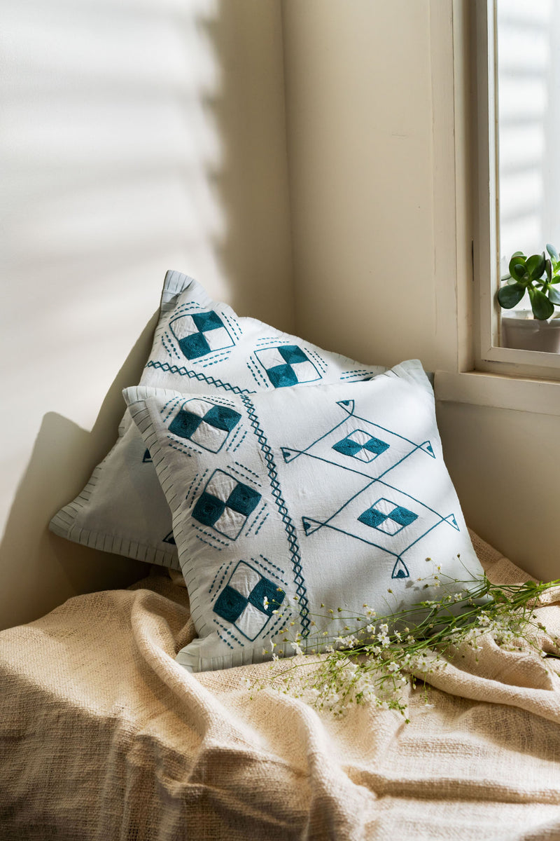 Estrella handmade Cushion Set of 2