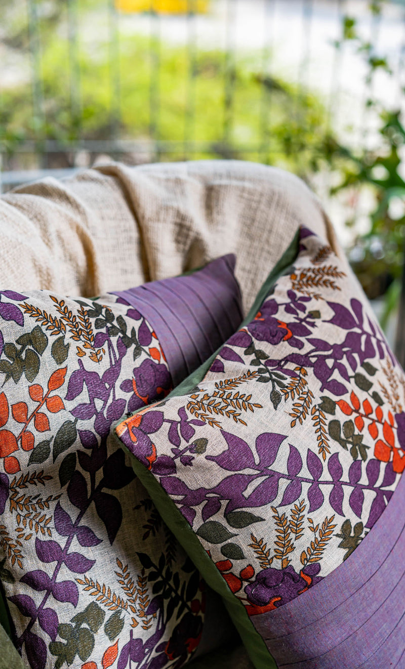 Pliegues De Moda handmade Cushion Set of 2