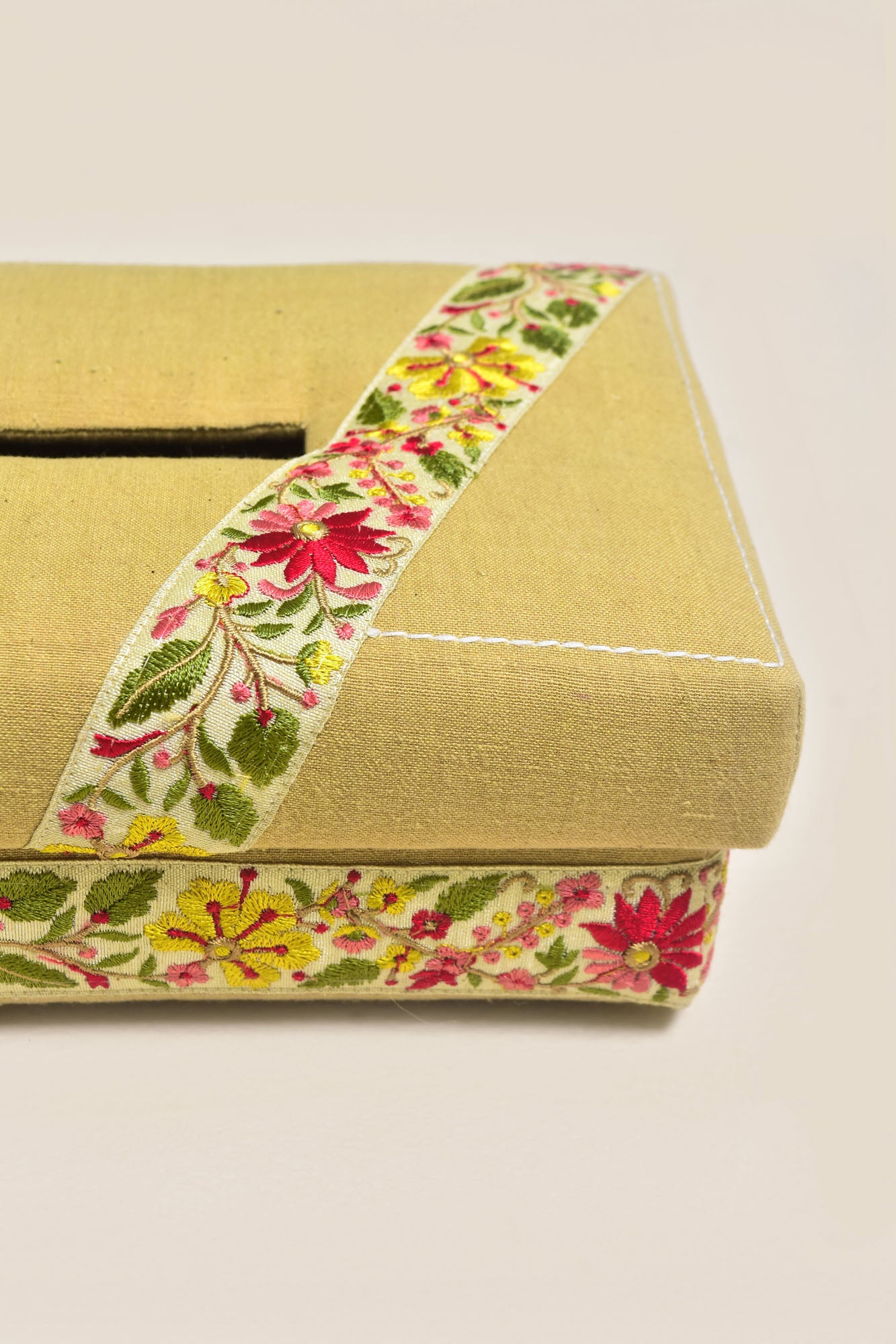 Ignis Handmade Tissue Box With Box