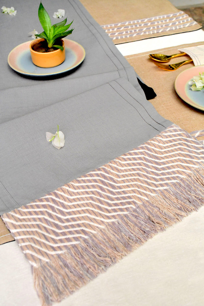 Easy Breezy Dining Table Runner And Mats Set of 6