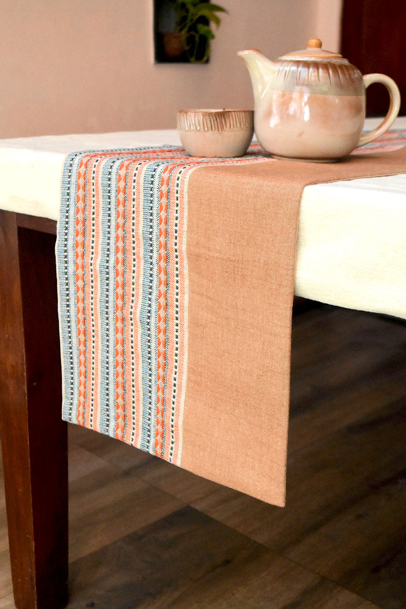 Idiosyncratic Dining Table Runner And Mats Set of 8