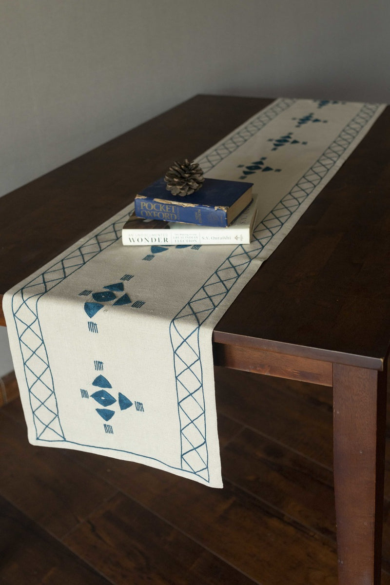 Swish  - Handwoven Table Runner