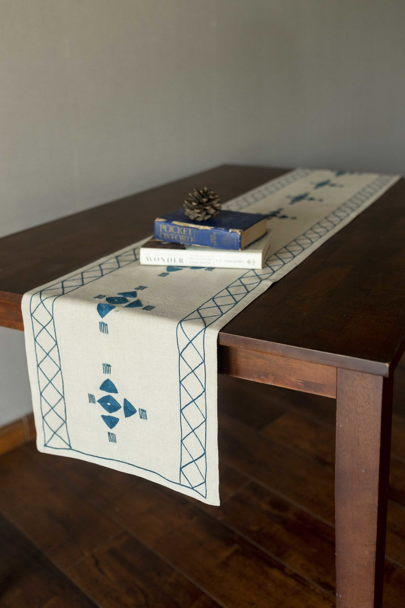 Swish  - Handwoven Table Runner